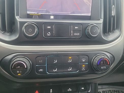 Used 2019 GMC Canyon SLE w/ SLE Convenience Package image 15