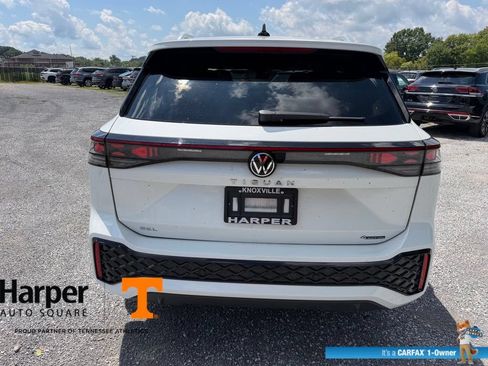 Used 2025 Volkswagen Tiguan SEL R-Line AWD/4WD image 4