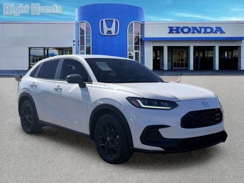 Certified 2024 Honda HR-V Sport image 10