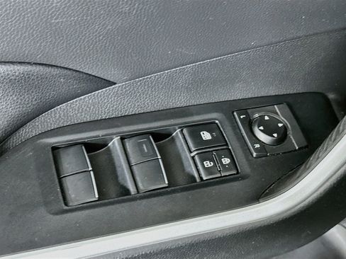 Used 2020 Toyota RAV4 XLE Premium FWD image 15