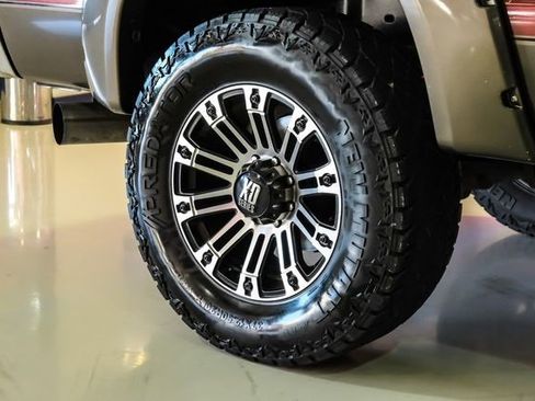 Used 2016 Ford F250 Lariat w/ Chrome Package image 44