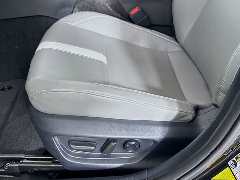 Certified 2025 Toyota Camry SE image 11