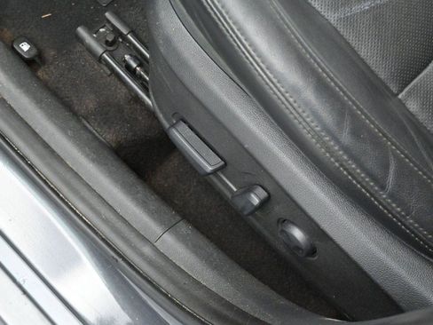 Used 2022 Hyundai Kona Limited FWD image 13