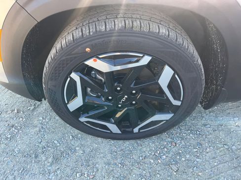 New 2026 Kia Seltos SX w/ SX Sunroof Package AWD/4WD image 10