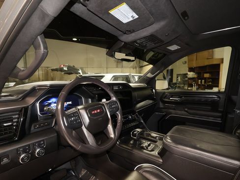 Certified 2023 GMC Sierra 1500 AT4X AWD/4WD image 9