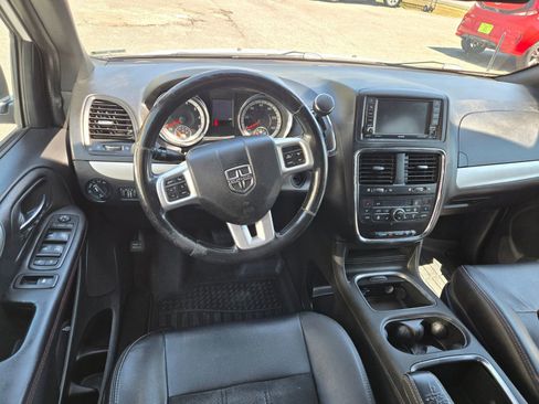 Used 2019 Dodge Grand Caravan GT image 5