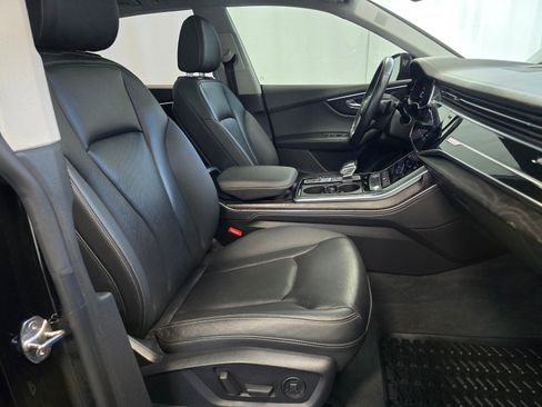 Used 2023 Audi Q8 Premium Plus image 28