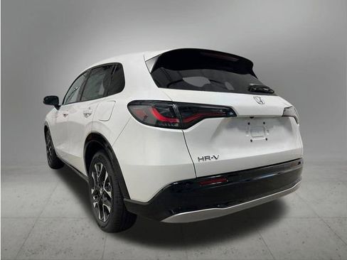 New 2026 Honda HR-V EX-L image 3