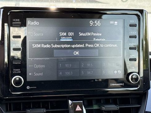 Used 2022 Toyota Corolla LE FWD image 19