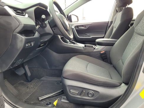 Certified 2023 Toyota RAV4 XLE image 4