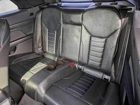 Used 2022 BMW M440i Convertible image 15