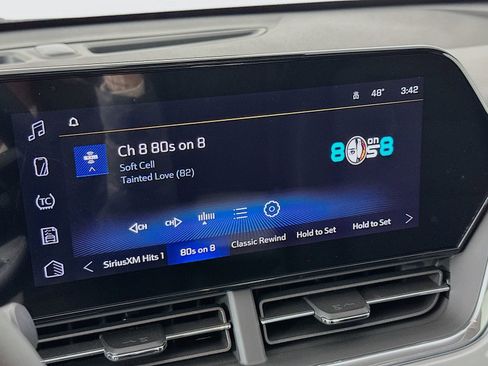 New 2026 Chevrolet Trax LT w/ Sunroof Package image 15