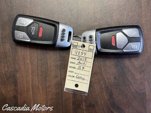 Used 2018 Audi Q7 3.0T Prestige w/ Prestige Package image 2