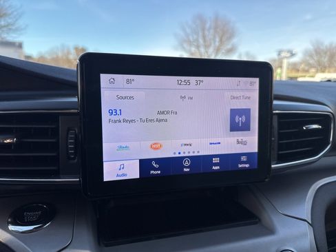 Used 2022 Ford Explorer XLT w/ Equipment Group 202A image 18