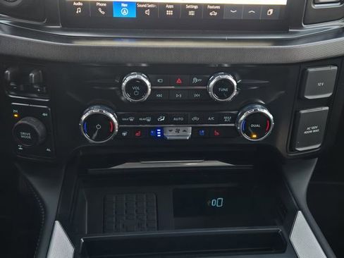 Used 2026 Ford F250 Platinum image 21