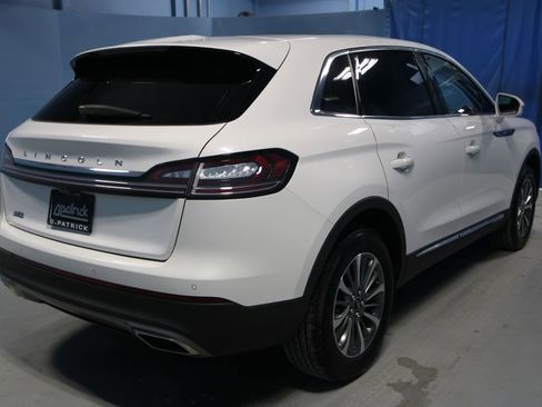 Used 2023 Lincoln Nautilus FWD image 32