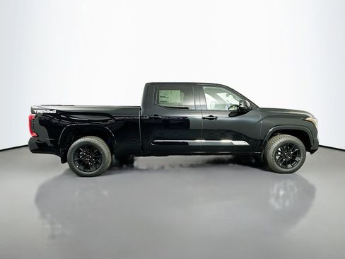 New 2026 Toyota Tundra Platinum w/ TRD Off-Road Package AWD/4WD image 8