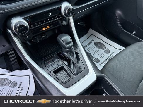 Used 2023 Toyota RAV4 XLE image 18