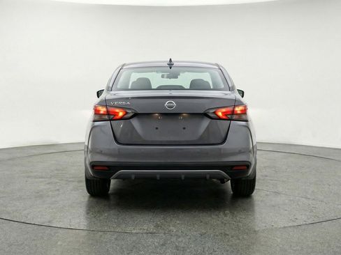 Used 2025 Nissan Versa SV image 7