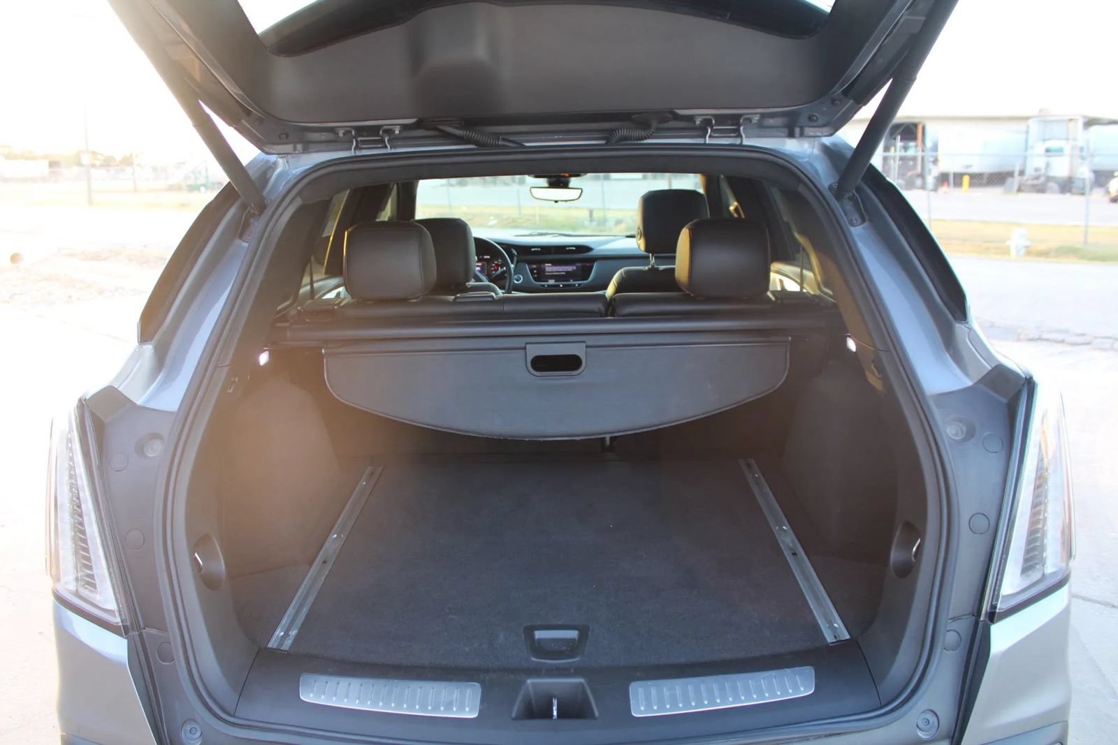 Used 2021 Cadillac XT5 Sportv w/ Platinum Package AWD/4WD image 16
