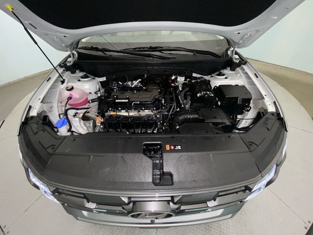 Certified 2026 Hyundai Tucson SE FWD image 25