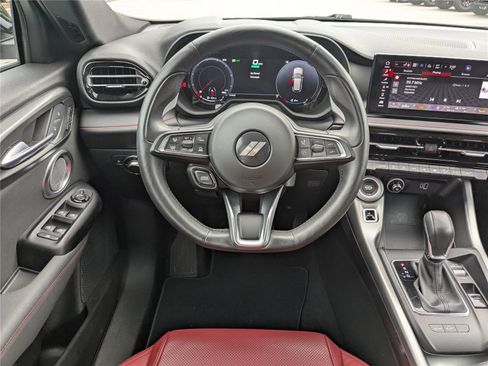 Used 2024 Dodge Hornet R/T Plus w/ Tech Pack Plus w/o Parking image 17