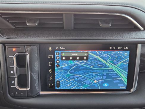 Used 2023 GMC Yukon XL Denali image 28