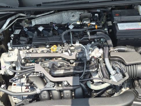 Used 2024 Toyota Corolla LE FWD image 22