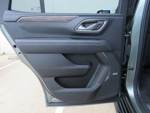 Used 2024 Chevrolet Tahoe Premier image 19