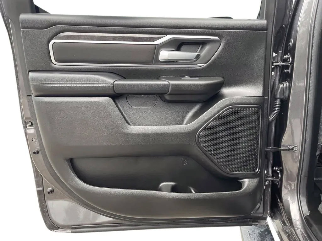 Used 2024 RAM 1500 Big Horn AWD/4WD image 14