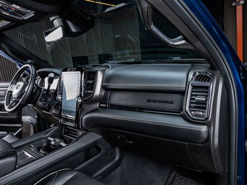 Used 2024 RAM 2500 Limited image 17