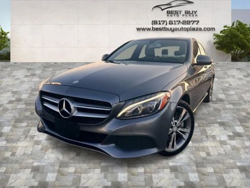 Used 2017 Mercedes-Benz C 300 4MATIC Sedan image 3