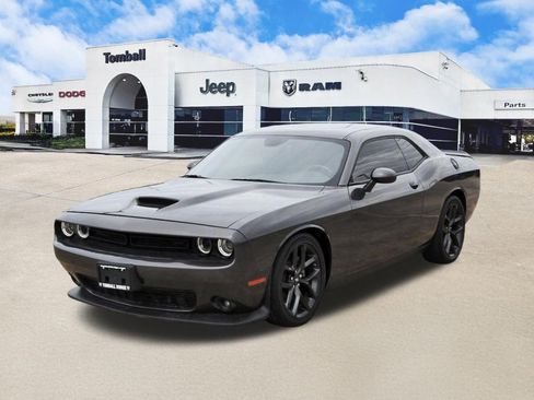 Used 2022 Dodge Challenger GT w/ Blacktop Package RWD image 3