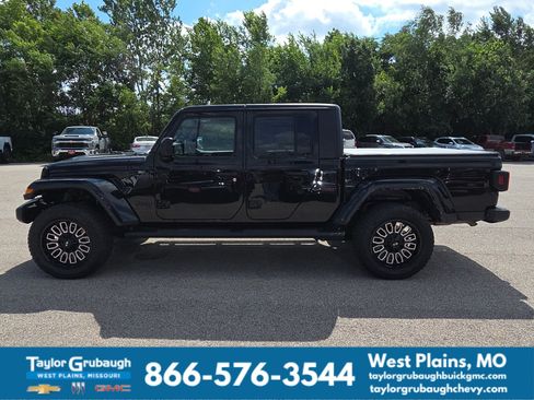 Used 2023 Jeep Gladiator Sport AWD/4WD image 5