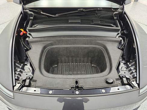 Used 2026 Tesla Model Y 2WD image 15