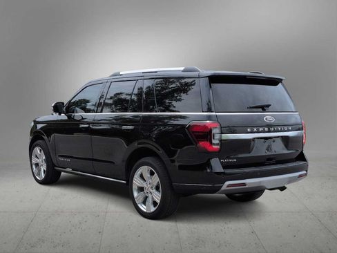 Used 2024 Ford Expedition Platinum AWD/4WD image 6