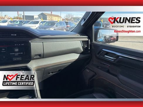 Used 2023 GMC Sierra 1500 AT4 w/ AT4 Premium Package image 42