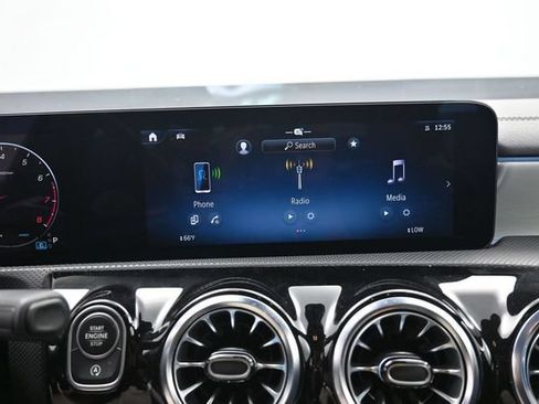 Used 2025 Mercedes-Benz CLA 250 image 20