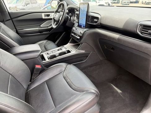 Used 2020 Ford Explorer ST w/ Premium Technology Package AWD/4WD image 34