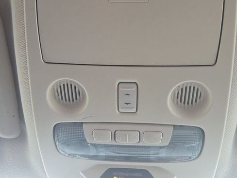 Used 2018 Ford EcoSport SE image 22