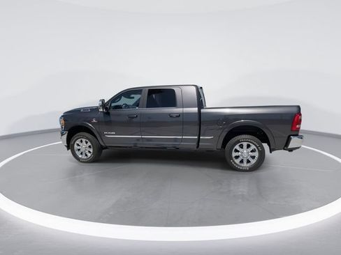 Used 2023 RAM 2500 Limited AWD/4WD image 5