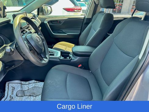 Used 2020 Toyota RAV4 LE w/ All Weather Liner Package AWD/4WD image 9