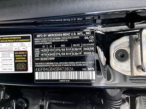 Certified 2025 Mercedes-Benz GLE 450e 4MATIC image 16