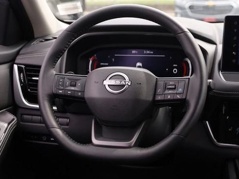 Certified 2025 Nissan Rogue SL w/ Tech Package AWD/4WD image 25