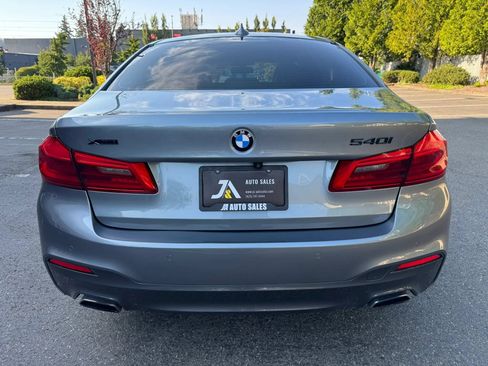 Used 2018 BMW 540i xDrive AWD/4WD image 6