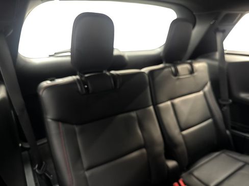 Used 2025 Ford Explorer ST-Line w/ Premium Package RWD image 38
