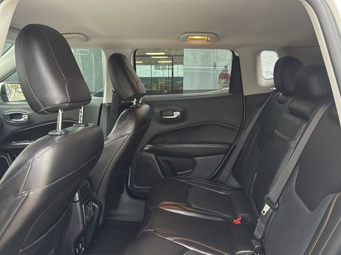 Used 2018 Jeep Compass Limited image 26