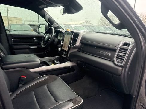 Used 2023 RAM 1500 Laramie AWD/4WD image 25
