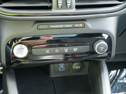 Used 2023 Ford Escape ST-Line w/ Tech Pack #1 AWD/4WD image 23