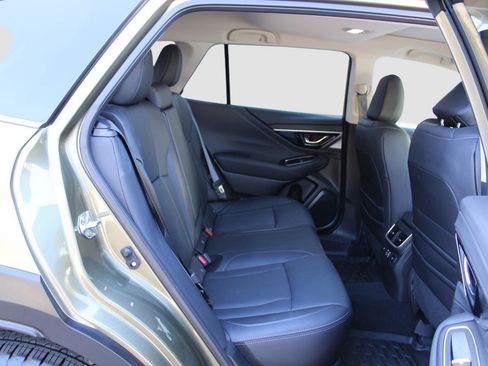 Used 2025 Subaru Outback Touring image 38